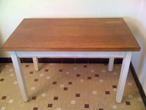 4 seater bistro table